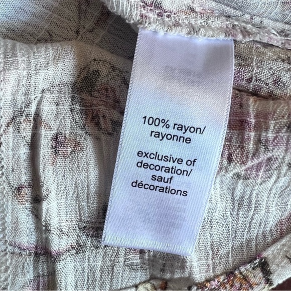 Maurices Flutter Sleeve Peasant-Style Blouse. Size: Small - Picture 11 of 12